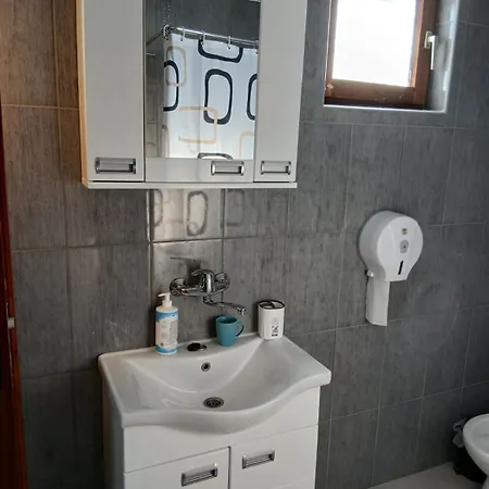 Апартаменты Nani Smestaj - Banja Zdrelo